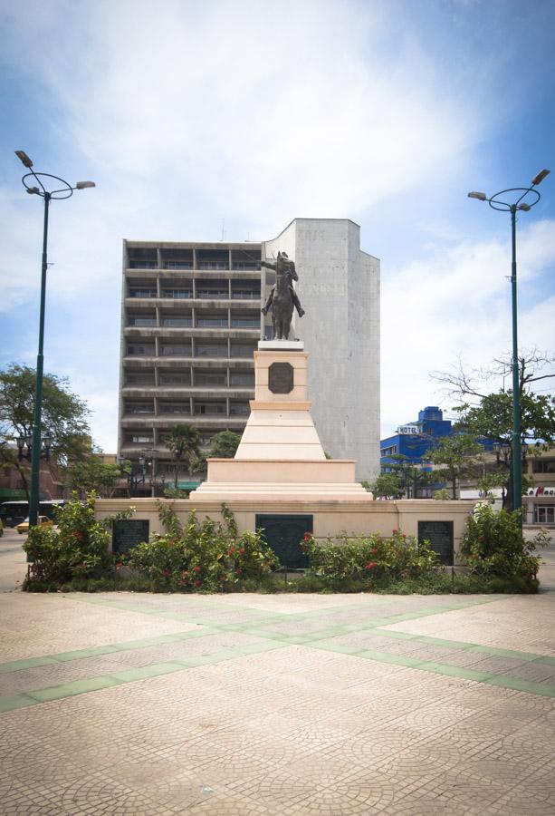 Monumento a Simon Bolivar, Barranquilla, Atlantico...