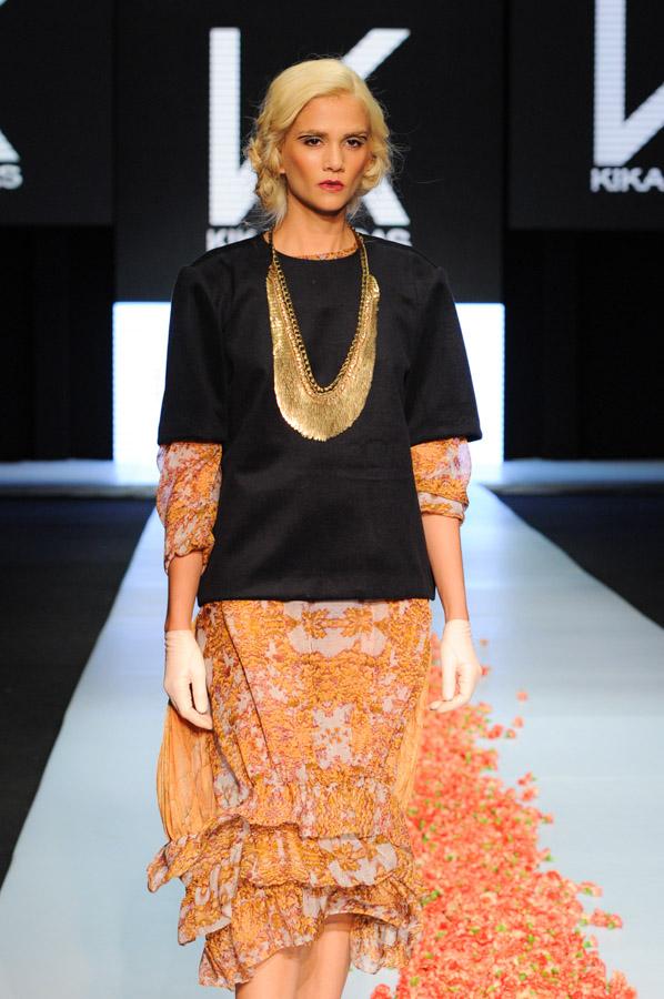 Pasarela Kika Vargas, Circulo de la Moda Bogota, M...