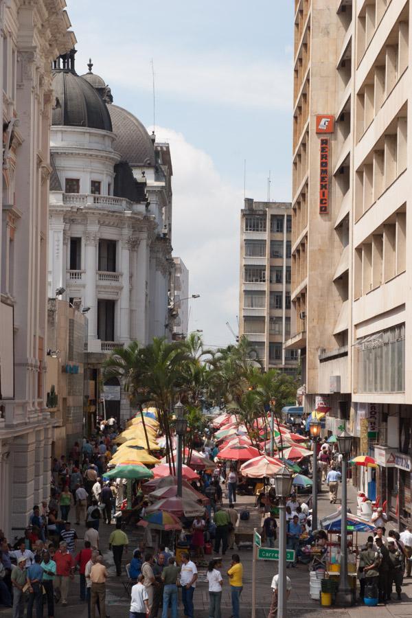 Pasaje Comercial, Palacio Nacional, Cali, Valle de...