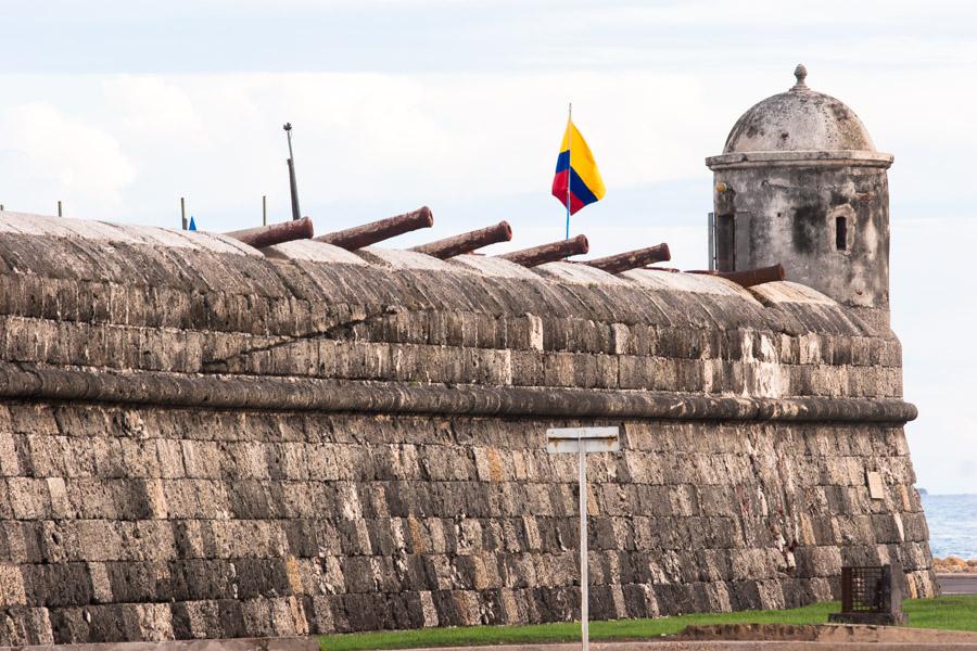 Muralla en el Fuerte San Fernando, Cartagena, Boli...