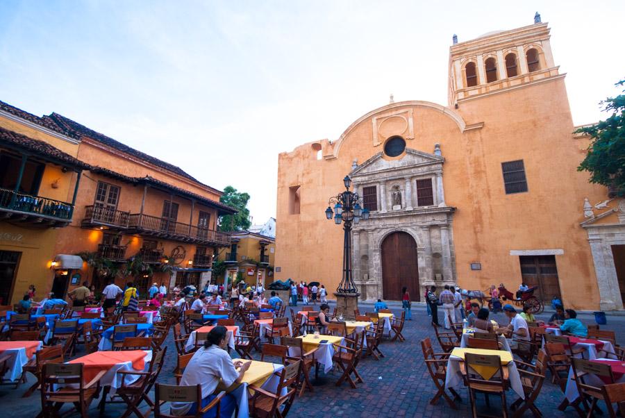 Plaza, Iglesia Santo Domingo, Cartagena, Bolivar, ...