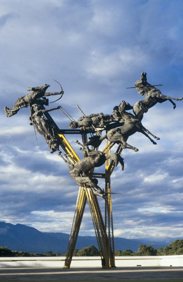 Monumento a La Gaitana en Neiva, Huila, Colombia