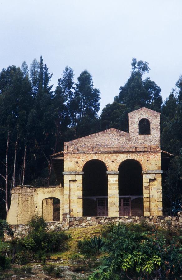 Templo en ruinas carretera Tunja, Villa de Leiva B...