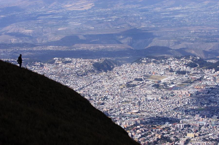 Montañas y Panoramica de Quito, Ecuador