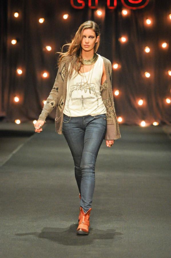 Pasarela TENNIS, Circulo de la Moda Bogota, Mayo 7...