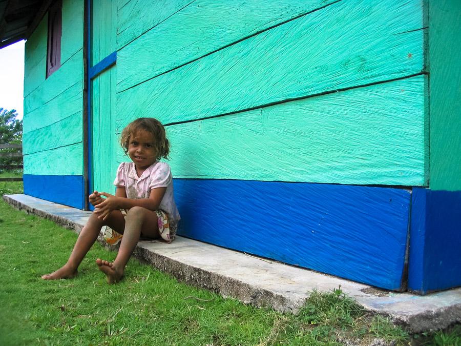 Niña en San Francisco de Asis, Choco, colombia