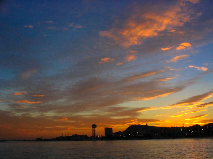 Paisaje de un atardecer costero