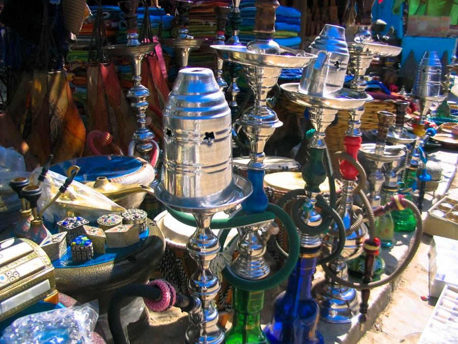 Narguiles en un Mercado, Marruecos