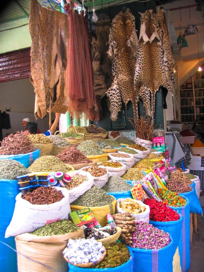 Mercado tradicional en Marruecos