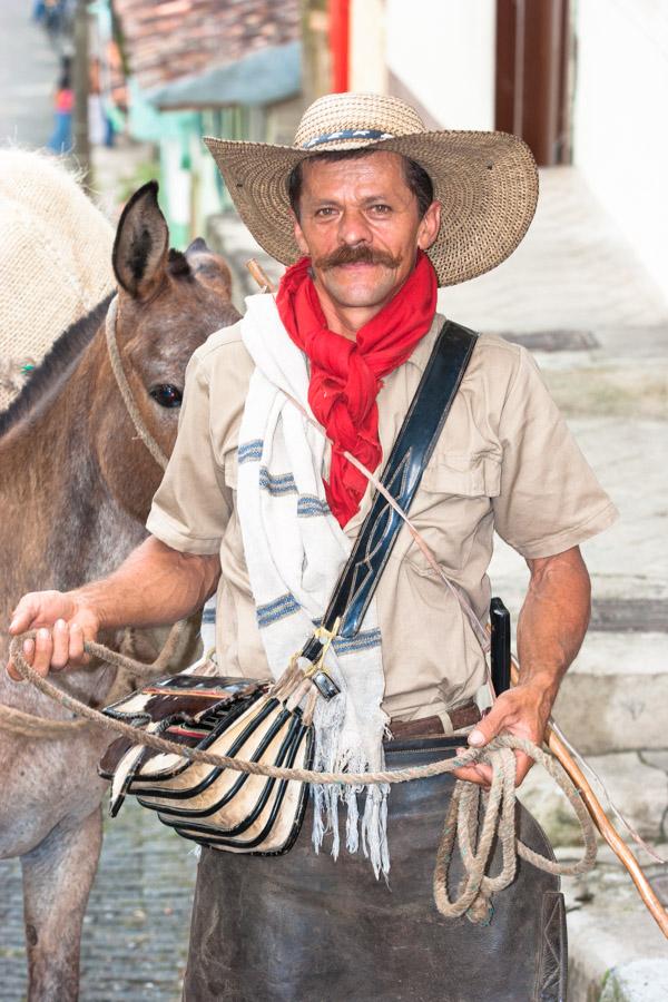 Arrieros en Tamesis, Antioquia, Colombia