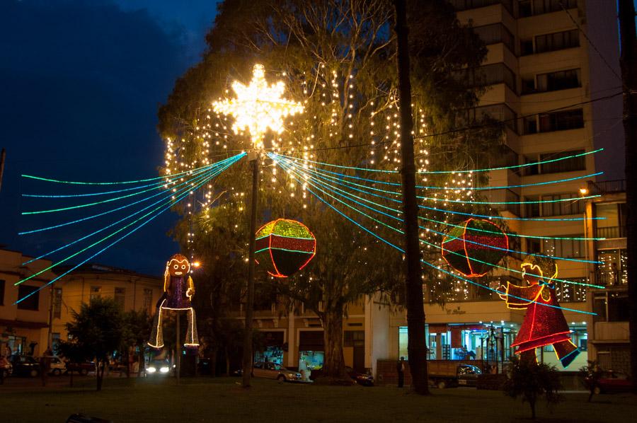 Alumbrados navideños en Manizales, Caldas, Colomb...