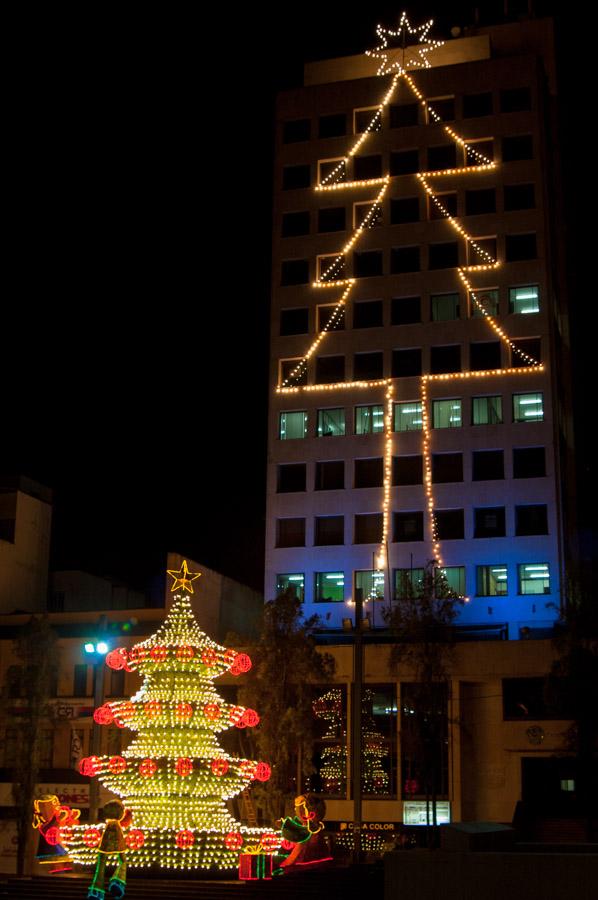 Alumbrados navideños en Manizales, Caldas, Colomb...