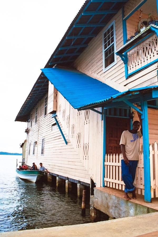 Fachada de una Casa en Bocas del Toro, Panama