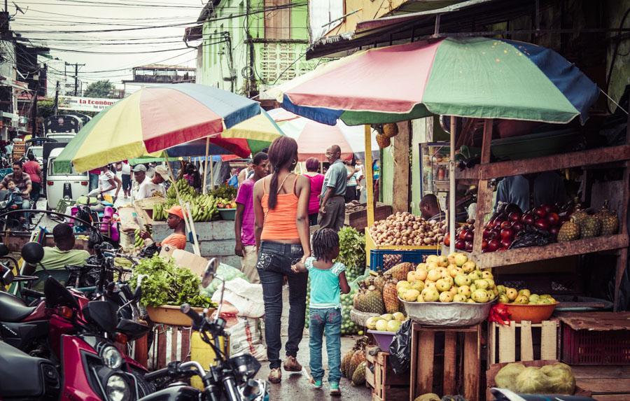 Comercio a Orillas del Rio, Quibdo, Choco, Colombi...