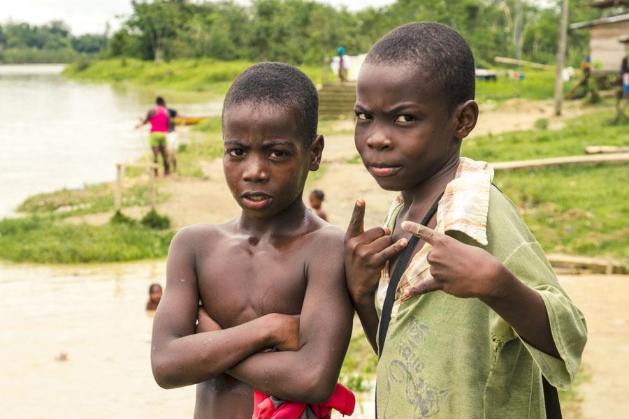 Niños en Quibdo, Choco, Colombia