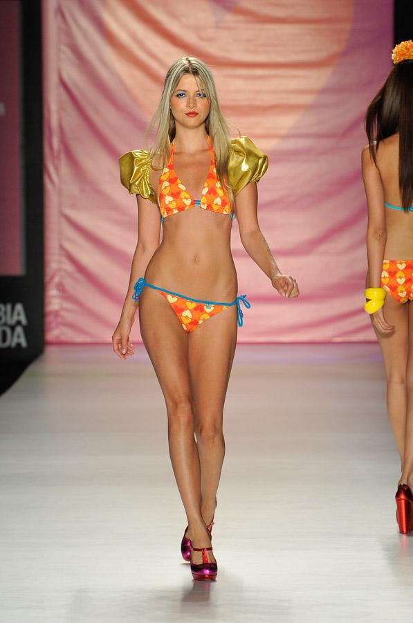 Pasarela Agahata Ruiz de la Prada, Colombiamoda 20...