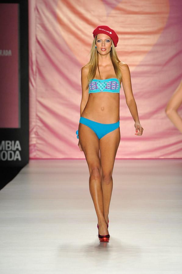 Pasarela Agahata Ruiz de la Prada, Colombiamoda 20...