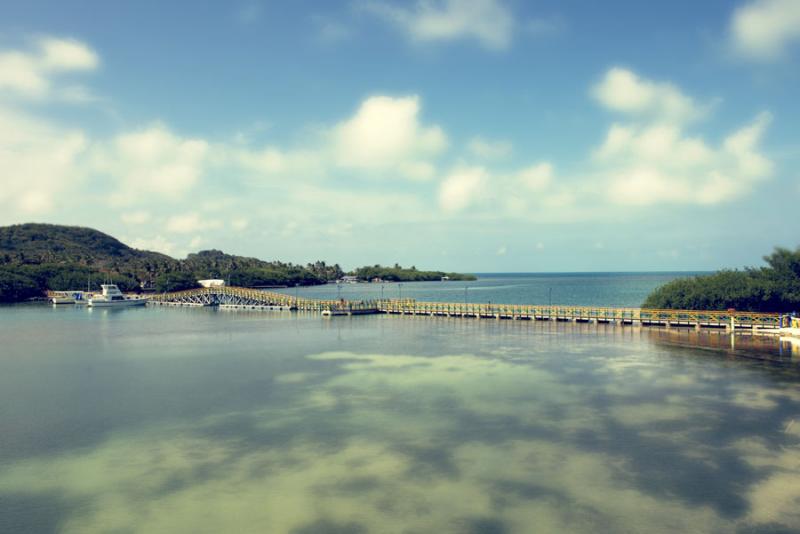 Puente de los Enamorados, Isla de Providencia, Arc...