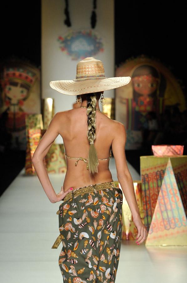 Pasarela Agua Bendita, Colombiamoda 2011, Medellin...