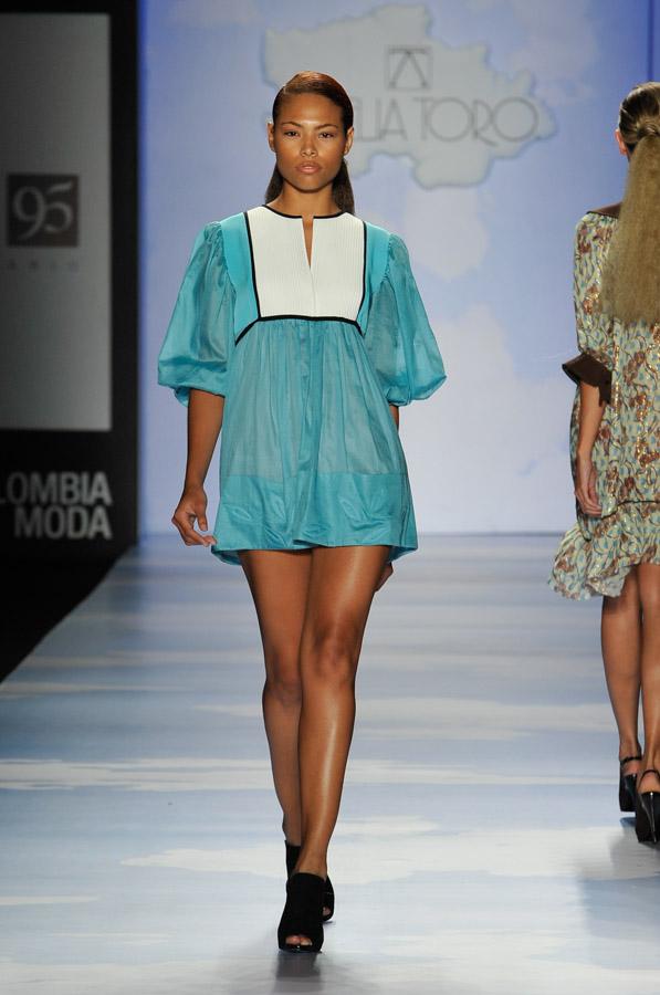 Pasarela Amelia Toro, Colombiamoda 2011, Medellin,...