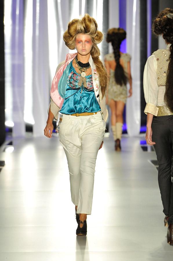 Pasarela Alado- Infashion, Colombiamoda 2011, Mede...