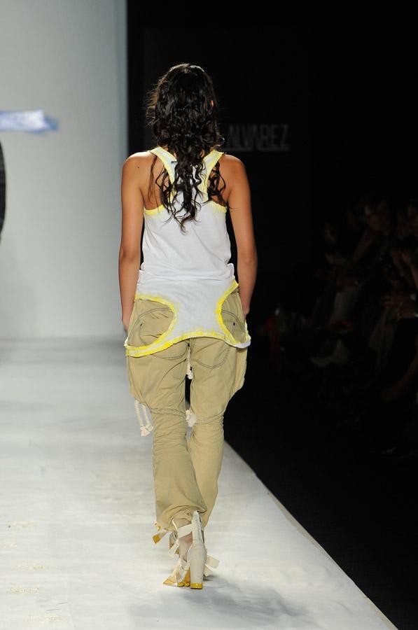 Pasarela Camilo Alvarez, Colombiamoda 2011, Medell...