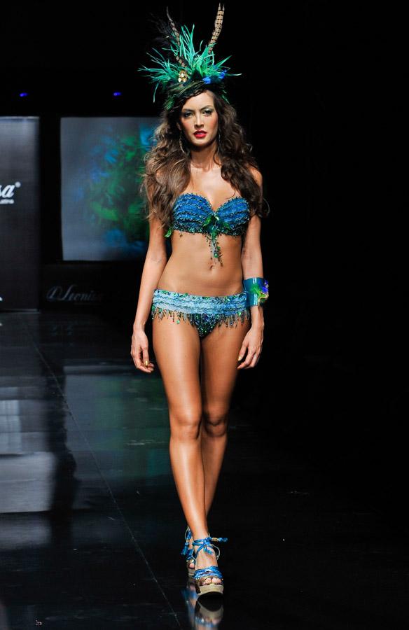 Pasarela Leonisa, Colombiamoda 2011, Medellin, Jul...