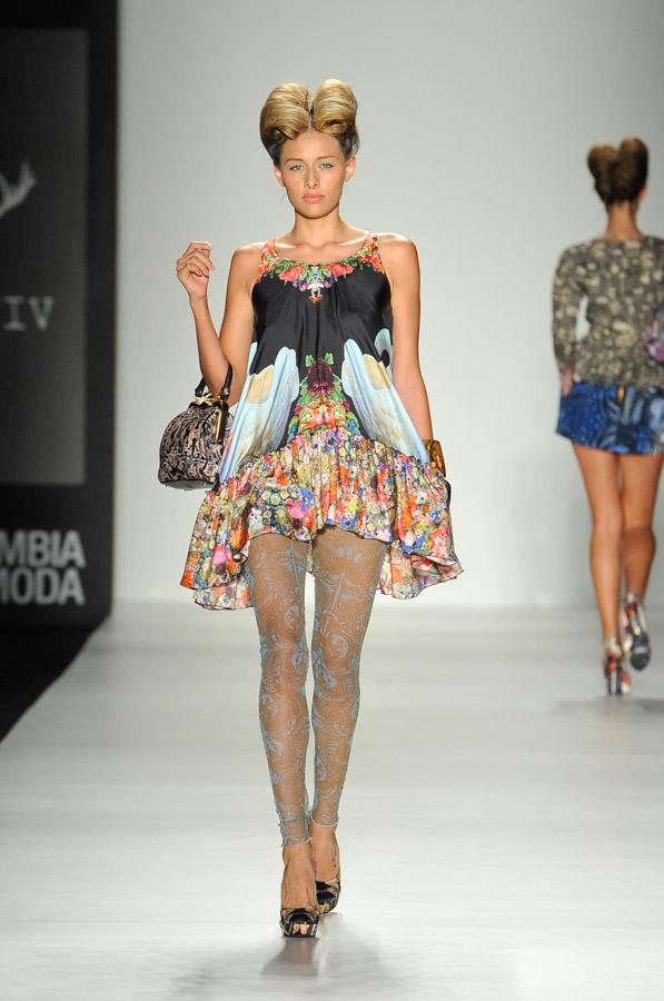 Pasarela Leivmotiv, Colombiamoda 2011, Medellin, J...