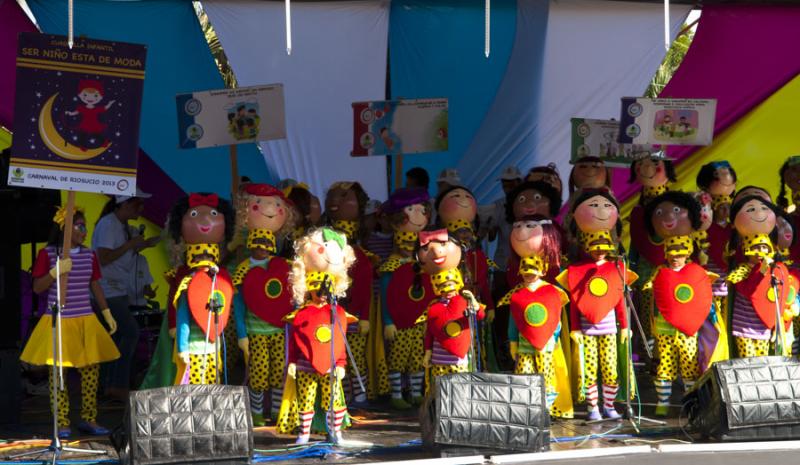 Grupo de niños Carnaval de Riosucio, Riosucio, Ca...