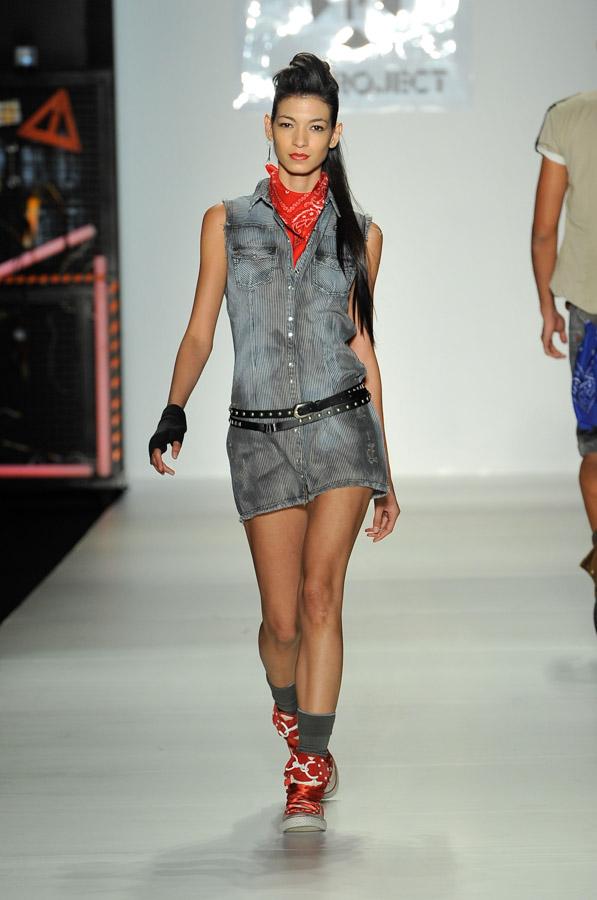 Pasarela No Project, Colombiamoda 2011, Medellin, ...