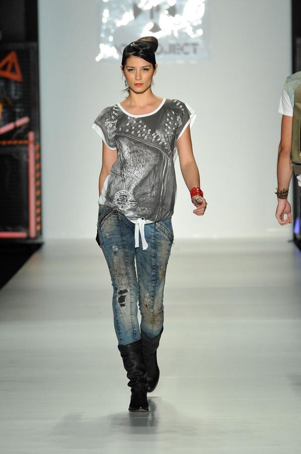 Pasarela No Project, Colombiamoda 2011, Medellin, ...