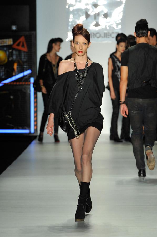 Pasarela No Project, Colombiamoda 2011, Medellin, ...