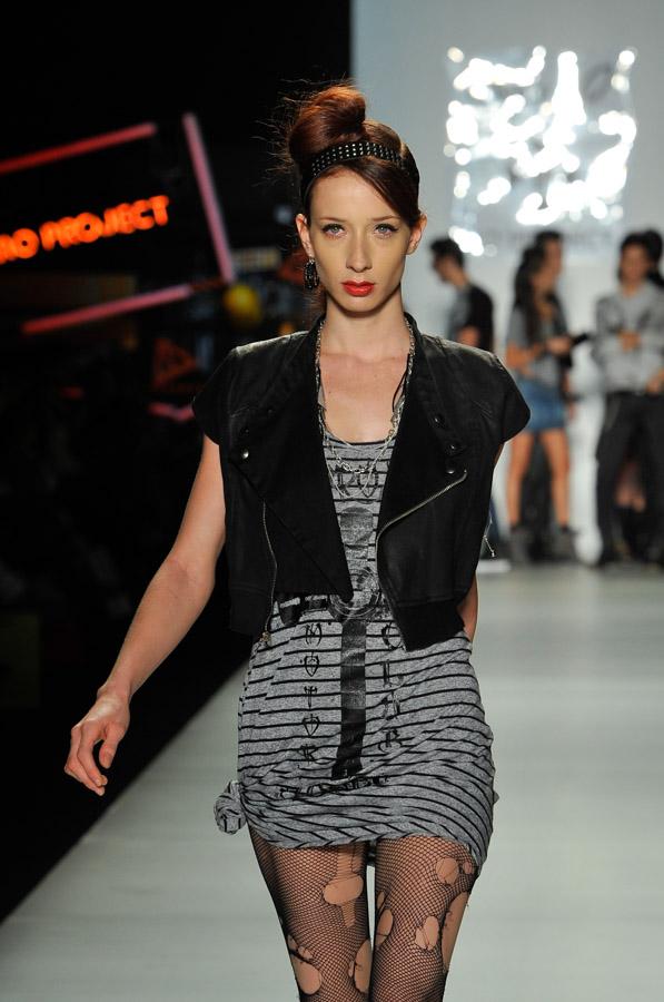 Pasarela No Project, Colombiamoda 2011, Medellin, ...