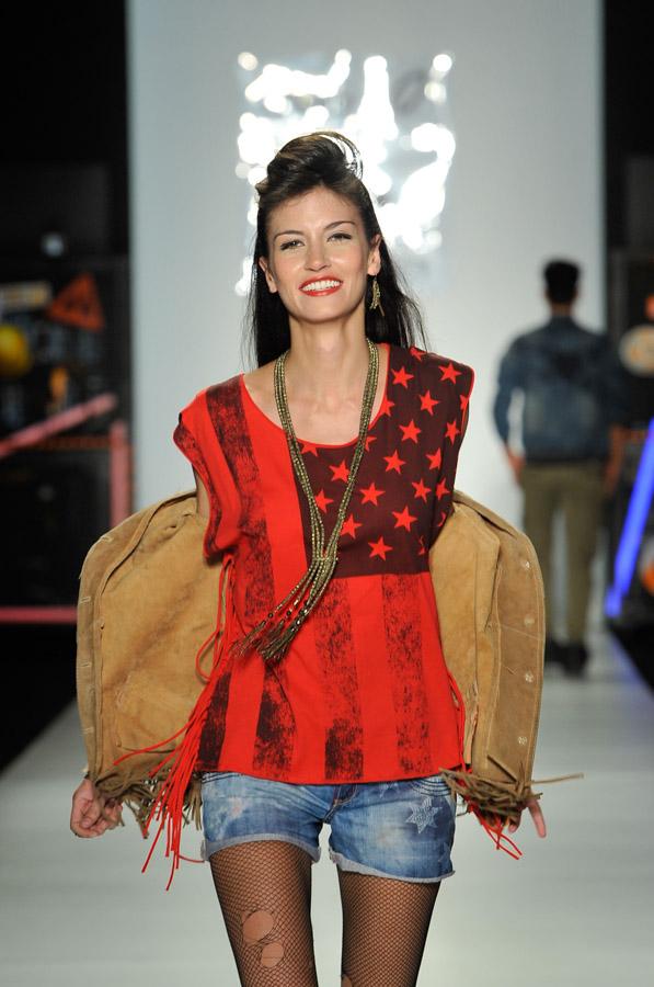 Pasarela No Project, Colombiamoda 2011, Medellin, ...