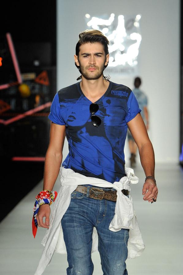 Pasarela No Project, Colombiamoda 2011, Medellin, ...