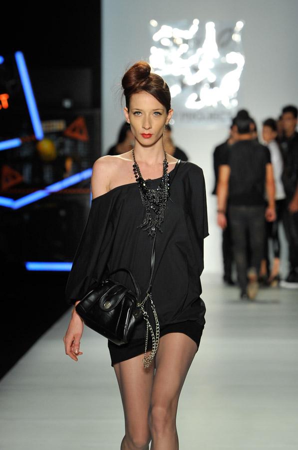 Pasarela No Project, Colombiamoda 2011, Medellin, ...