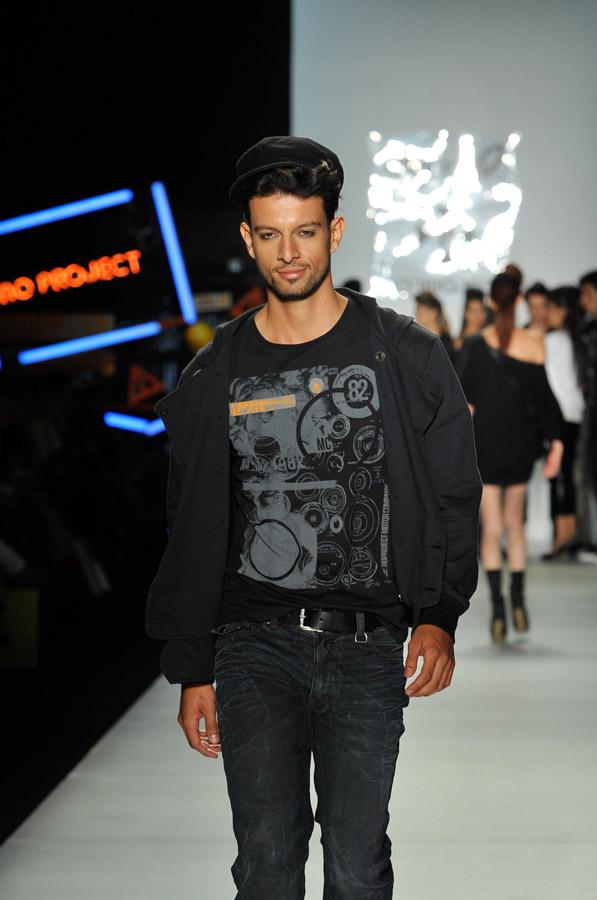 Pasarela No Project, Colombiamoda 2011, Medellin, ...