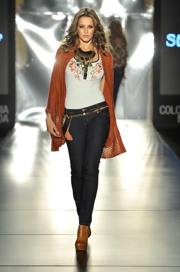 Pasarela Studio F, Colombiamoda 2011, Medellin, Ju...