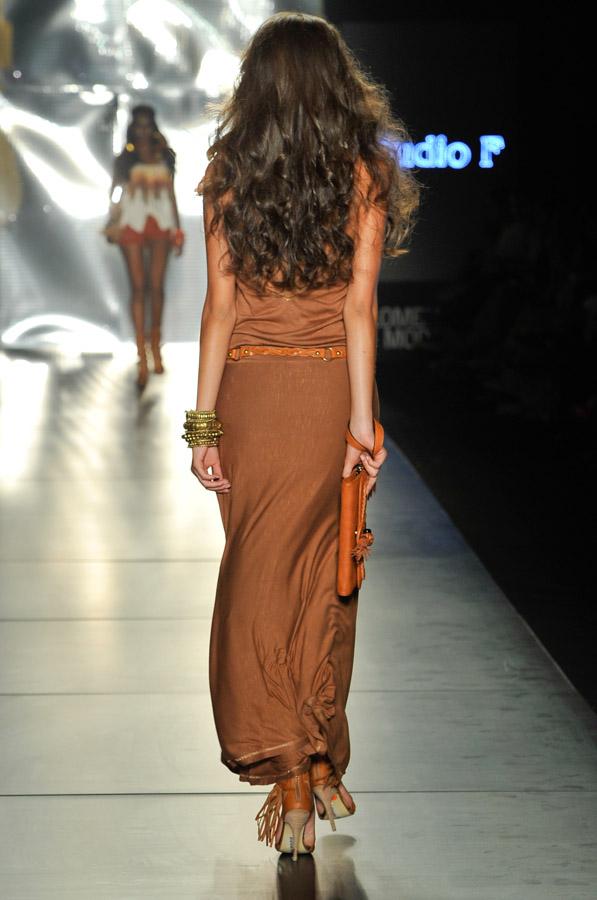 Pasarela Studio F, Colombiamoda 2011, Medellin, Ju...