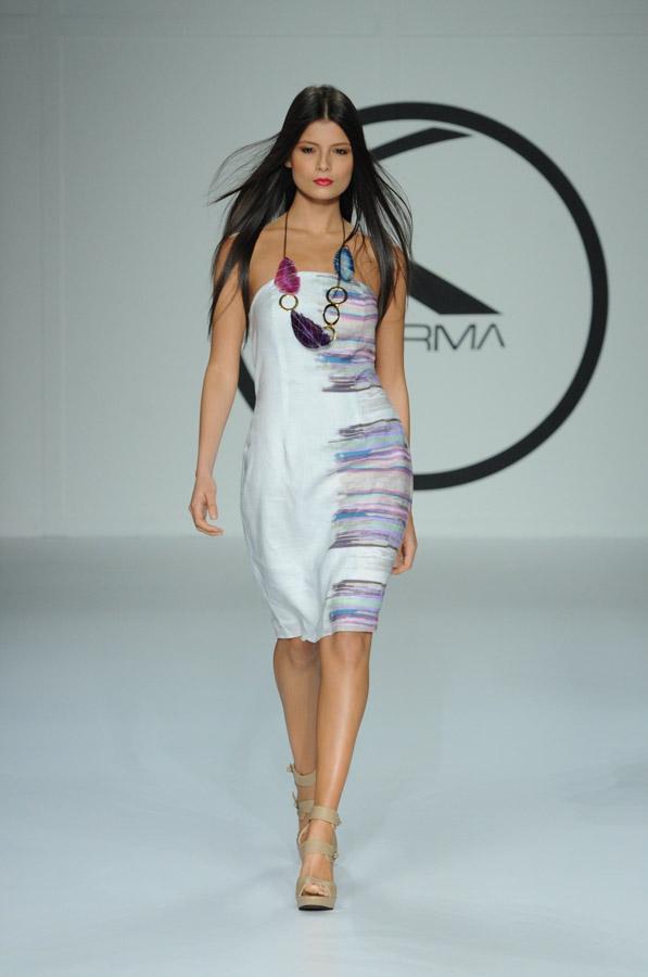 Pasarela Adriana Contreras Plataforma k 2013, Barr...