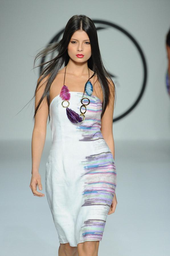 Pasarela Adriana Contreras Plataforma k 2013, Barr...