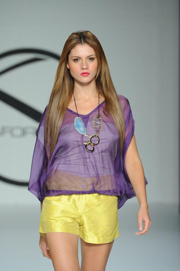 Pasarela Adriana Contreras Plataforma k 2013, Barr...