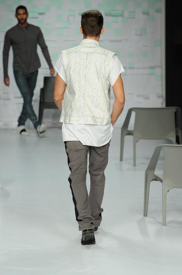 Pasarela Camilo Alvarez, Plataforma k 2013, Barran...