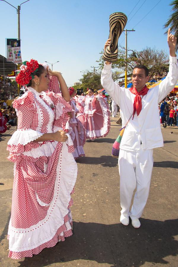 Pareja Bailando Cumbia en la Batalla de Flores, Ca...