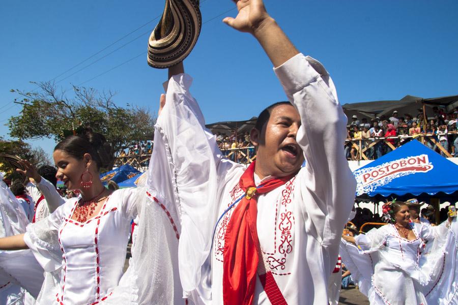 Pareja Bailando Cumbia en la Batalla de Flores, Ca...