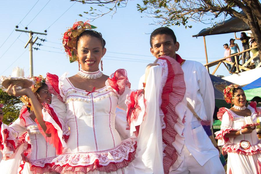 Pareja Bailando Cumbia en la Batalla de Flores, Ca...