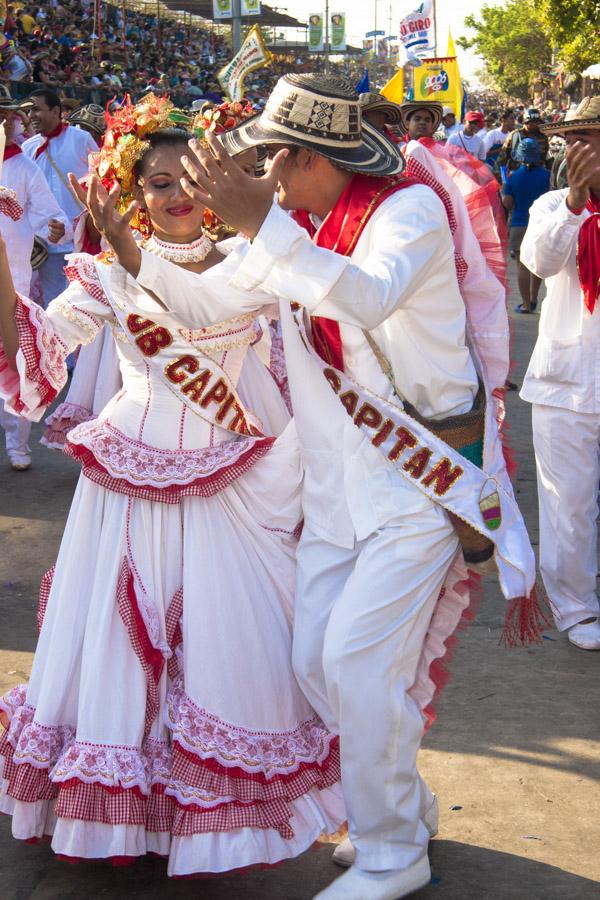 Pareja Bailando Cumbia en la Batalla de Flores, Ca...