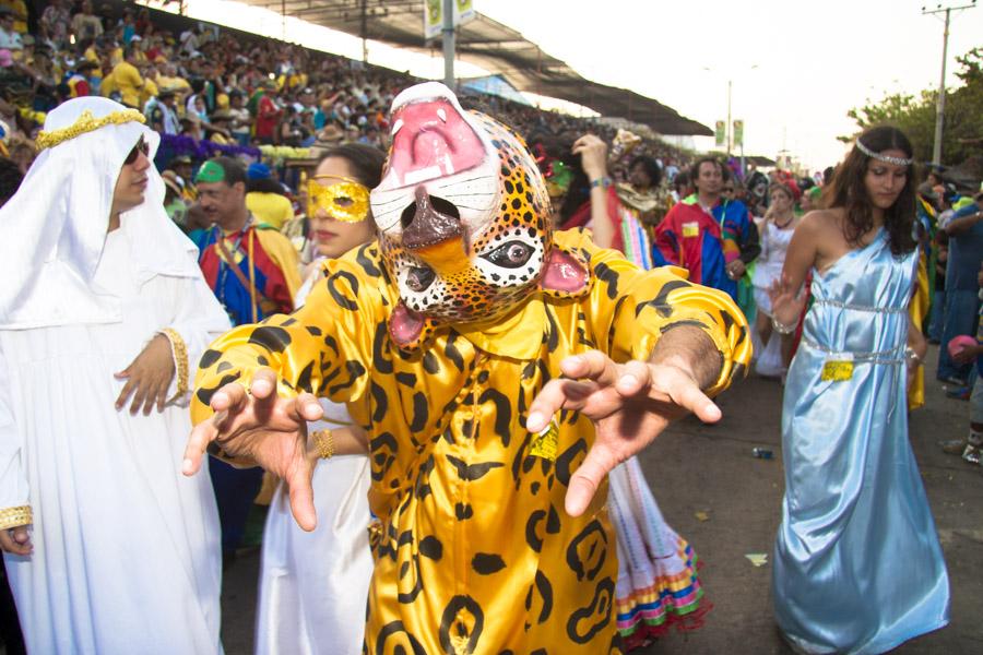 Comparsa en la Batalla de Flores, Carnaval de Barr...