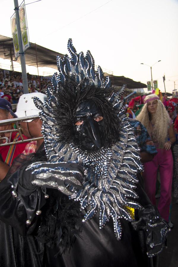 Disfraz en la Batalla de Flores, Carnaval de Barra...