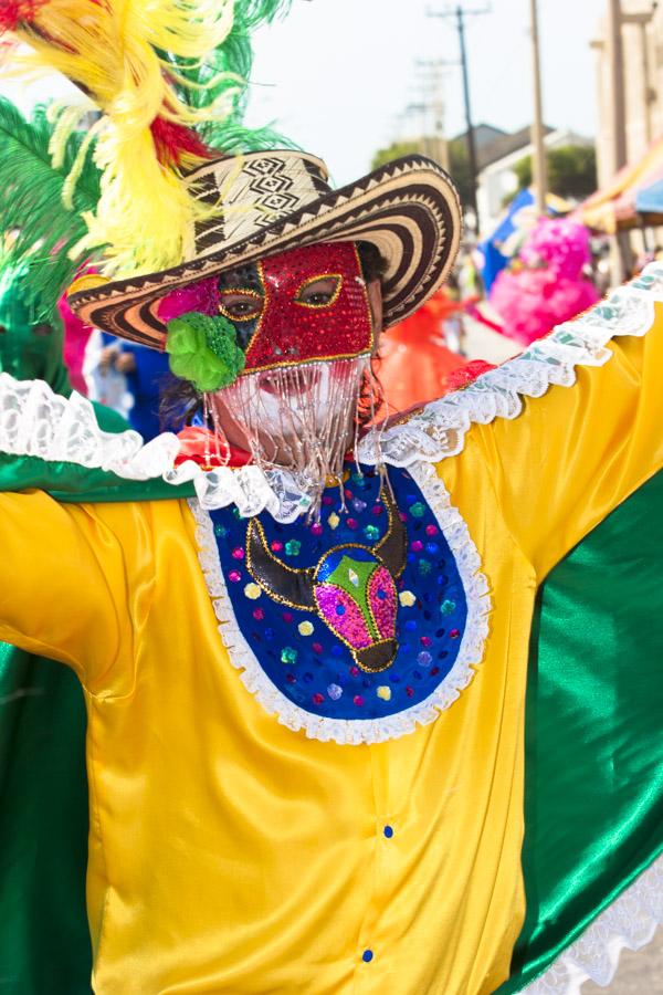 Traje Tipico del Baile del Torito, Desfile de Fant...